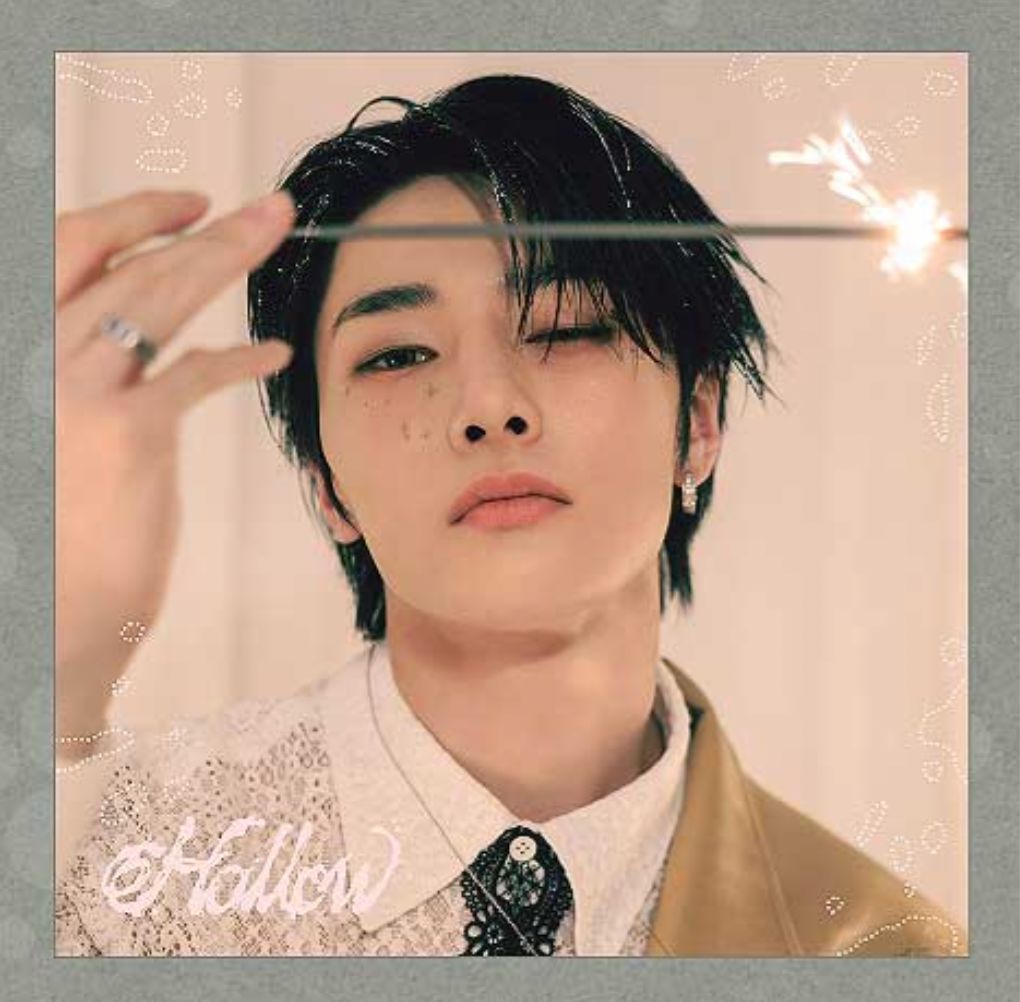STRAY KIDS - HOLLOW (3RD JAPAN ALBUM) SOLO EDITION