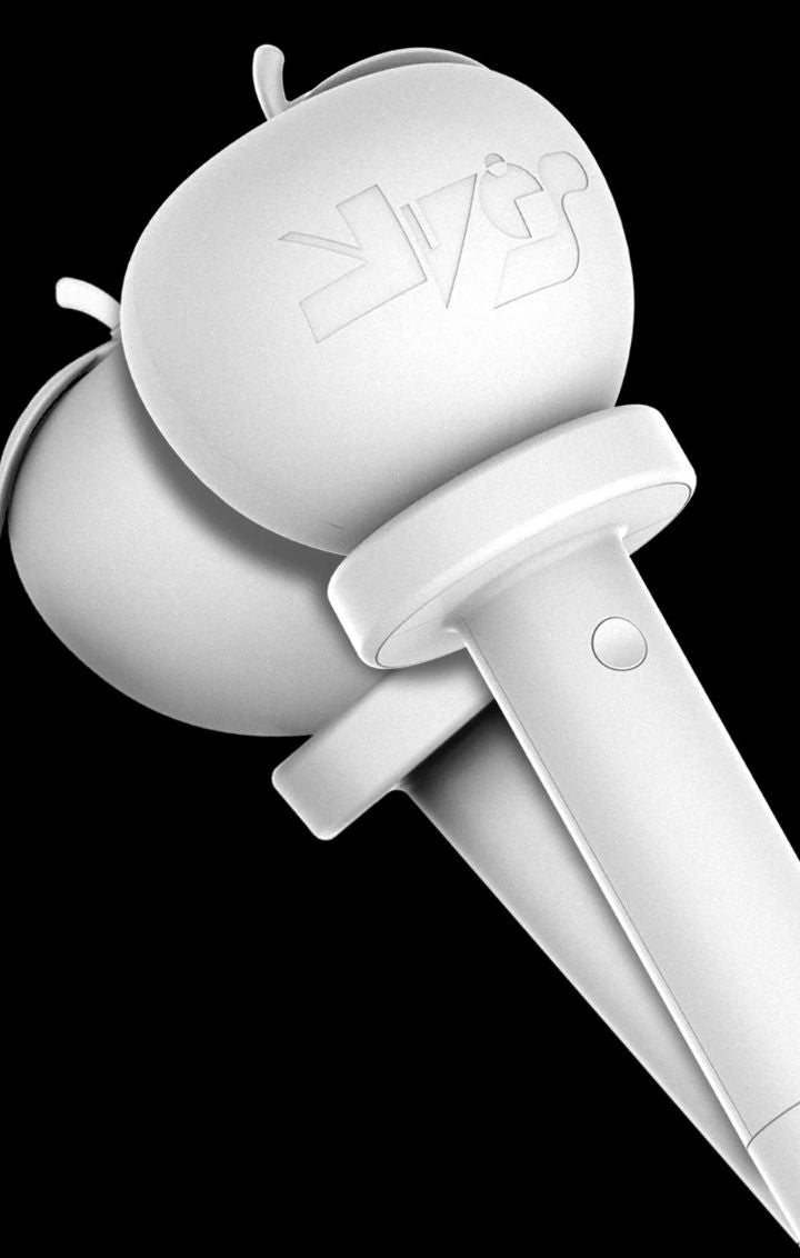 YVES - OFFICIAL LIGHT STICK Nolae
